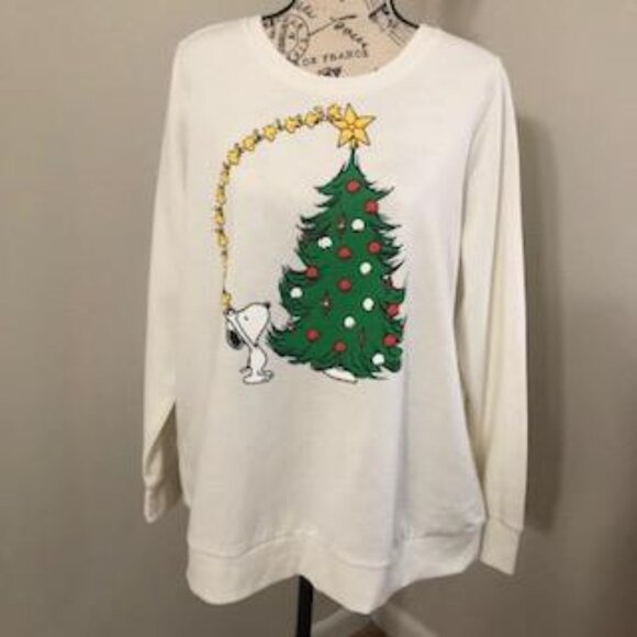 Peanuts Snoopy Cozy Fleece Christmas Tree White Sweatshirt. - Picture 2 of 16